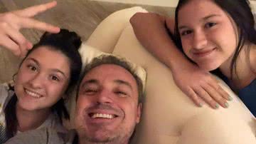 Sofia Liberato, filha de Gugu Liberato, desabafa sobre quatro anos da morte do pai: "Saudade é grande" - Reprodução/Instagram