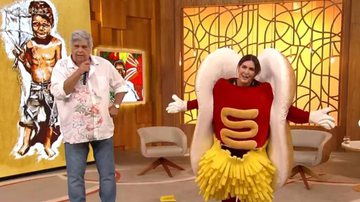 No 'Encontro', Fátima Bernardes surge vestida de 'dogão' e rebola muito com Sidney Magal: "Não tem limite" - Reprodução/TV Globo