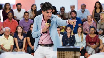 Marcelo Adnet imita João Kléber no Tá no Ar - Caiuá Franco/TV Globo