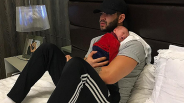 Gusttavo Lima com o filho, Gabriel - Reprodução Instagram