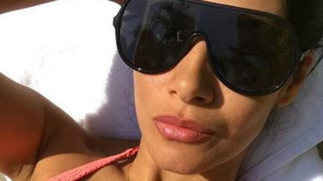 Cuidando da saúde, Simaria aproveita dia de sol e coloca o biquíni: "Vitamina D" - Reprodução Instagram