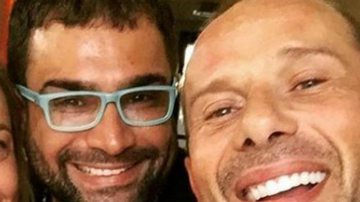Rafael Ilha reencontra amigo Evandro Santo e brinca: ''É hora das fofocas'' - Reprodução Instagram