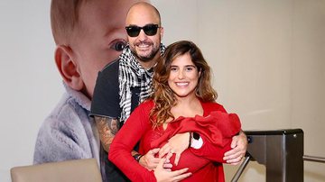 Camilla Camargo com o marido e o filho - Manuela Scarpa / BrazilNews