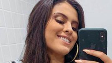 Ex-BBB Hana Khalil seduz ao surgir de maiô branco em novas selfies - Instagram