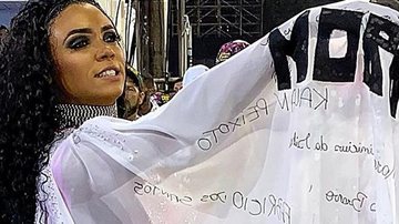 Rainha da Mangueira faz protesto em plena Sapucaí - Reprodução