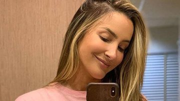 Claudia Leitte encanta a web ao postar vídeo amamentando a filha durante viagem - Reprodução/Instagram