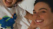 Isis Valverde mostra filho aprontando e beleza do menino choca fãs: "Príncipe” - Reprodução / Instagram