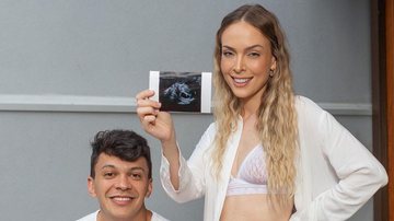 Tatá Estaniecki anuncia segunda gravidez e celebra: "Muito felizes" - Reprodução/Instagram
