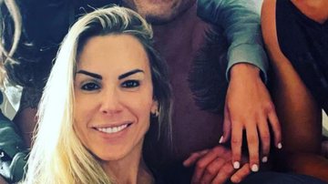 Joana Prado publica foto raríssima com os três filhos e o marido, Vitor Belfort: "Não desistam" - Reprodução/Instagram