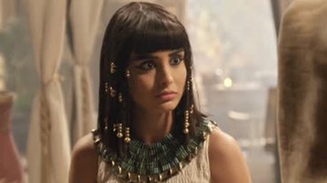 A jovem fugirá do harém do faraó Sheshi para não ter que cumprir com a vontade dos pais e acabará se dando mal; veja - Reprodução/ Record TV