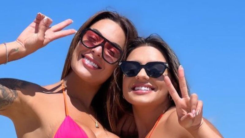 De fio-dental, Ex-BBB Monique Amin e Jenifer Muniz ostentam curvas sensacionais: "Gatas" - Reprodução\Instagram