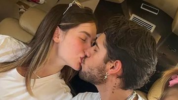 A influencer Virgínia Fonseca e Zé Felipe dão beijão em primeira viagem da caçula de jatinho: "Partiu!" - Reprodução/Instagram