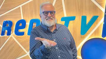O apresentador Leão Lobo assina contrato com RedeTV! após demissão da Gazeta: "Dignidade" - Reprodução/RedeTV