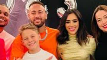 Voltaram? Neymar Jr. passa ano novo com Bruna Biancardi em família - Reprodução/Instagram
