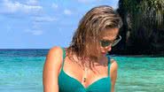 Luisa Mell é clicada com biquíni na praia e fotografo surpreende - Reprodução/Instagram