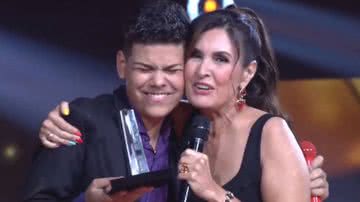 Aos 14 anos, o jovem Henrique Lima ganha The Voice Kids com performance arrebatadora: "Honra" - Reprodução/Globo