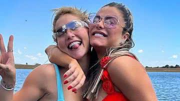 Virgínia Fonseca e Poliana Rocha causam inveja ao posarem agarradinhas no lago: "Humilhou" - Reprodução/Instagram
