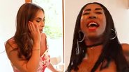 A cantora Inês Brasil tira roupa no quarto da Nicole Bahls e deixa todos chocados: "Quer me ver assim" - Reprodução/Youtube