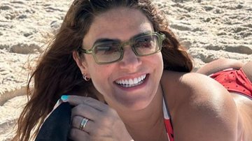 Aos 40 anos, Priscila Fantin torra bumbum de fio-dental na praia: "Sensacional" - Reprodução/Instagram