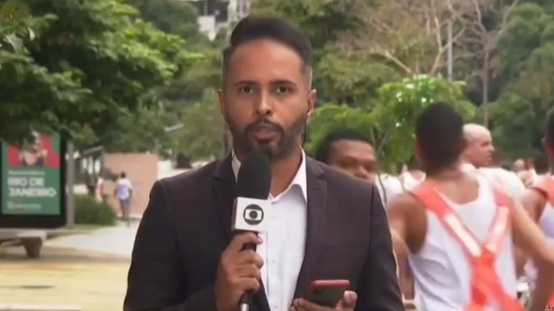 Repórter da Globo é interrompido por militares ao vivo e fica indignado: "Gritando horrores" - Reprodução/TV Globo