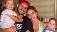 Virginia Fonseca posou ao lado da família - Reprodução/Instagram