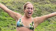 Aos 65 anos, Cissa Guimarães exibe corpo sem retoques de biquíni cavado - Reprodução/Instagram