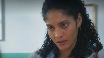 Terra e Paixão: Antônio preso? Aline expõe crimes do vilão em tribunal - Reprodução/TV Globo