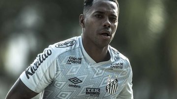 Saiba como está o ex-atacante Robinho atualmente e o que ele pretende fazer no futuro - Reprodução/Ivan Storti/Santos FC