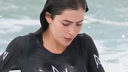 Jade Picon é traída por tecido transparente após mergulho na praia - AgNews/Dilson Silva