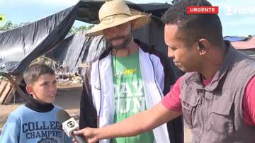 Enzo foi entrevistado pela Globonews e falou sobre a situação da família no Rio Grande do Sul - Reprodução/Globonews