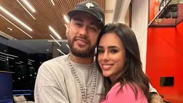 O jogador Neymar Jr. e a influenciadora Bruna Biancardi passam Dia dos Namorados juntos após ano de polêmicas - Reprodução/Instagram