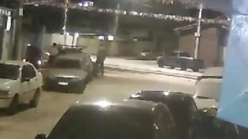 Imagens fortes! Vídeo mostra mulher de 32 anos sendo morta a tiros na rua - Reprodução/Instagram
