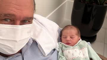 Pai de Fernanda Paes Leme se emociona com chegada de neta - Reprodução/Instagram