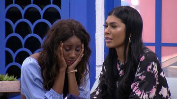 BBB21: Pocah tem crise de choro após ser traída por Camilla de Lucas: "Não esperava isso de você" - Reprodução/TV Globo