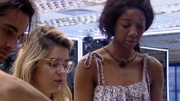 Camilla e Viih Tube discutiram no BBB21 - Reprodução/TV Globo
