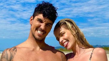 Yasmin Brunet e Gabriel Medina dão beijão de tirar o fôlego e elevam a temperatura na web: "Meu casal" - Reprodução/Instagram