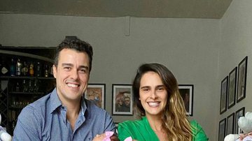 Joaquim Lopes e Marcella Fogaça celebram primeiro mês de vida das herdeiras - Instagram