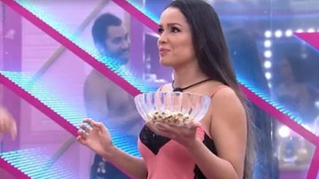 Juliette faz pedido e leva bronca da produção - Reprodução / TV Globo