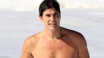 Reynaldo Gianecchini curtindo dia de praia - AgNews/JC Pereira