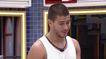BBB22:  Arthur Aguiar imagina possíveis resultados do paredão: "Estou com medo" - Reprodução/TV Globo