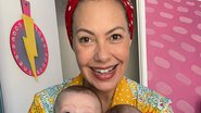 Fabíula Nascimento posa com os gêmeos em clique raro e beleza impressiona: "Lindos" - Reprodução/TV Globo
