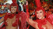 Paolla Oliveira mostra samba no pé e corpão turbinado em Desfile das Campeãs - Dilson SIlva / AgNews