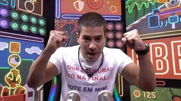 BBB22: Arthur sonha com vitória e faz último pedido para os fãs: "Não desistam" - Reprodução / TV Globo