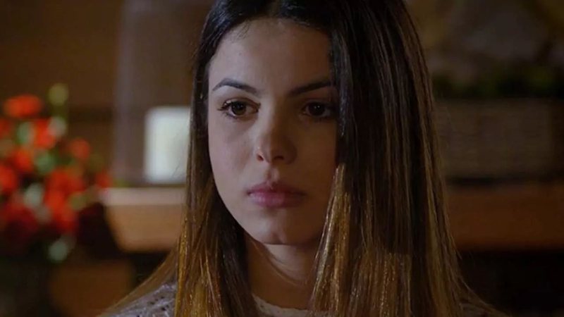 Depois de tentar reunir a família durante a trama, a jovem terá um final sem muita surpresa; veja - Reprodução/TV Globo