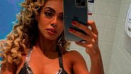 Em momento ousado, Dandara Mariana posa de biquíni de fita em camarim da Globo: "Passei mal" - Reprodução/Instagram