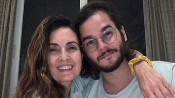 Fátima Bernardes vai ao aniversário da sogra e surge em foto com a família de Túlio Gadêlha: "Registro maravilhoso" - Reprodução/Instagram