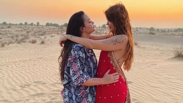 Marcela surge em clima de romance com a namorada durante viagem à Dubai - Instagram