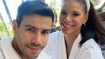 Mariano e Jakelyne Oliveira passam por rinoplastia 'de casal' e mostram resultado parcial: "Nariz engessado" - Reprodução/Instagram