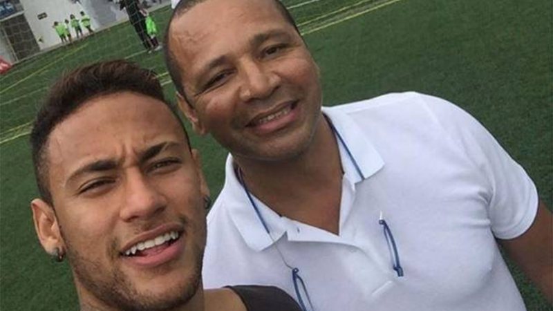 Aos 56 anos, pai de Neymar posa em clínica após passar por rejuvenescimento facial: "Aspecto mais jovem" - Reprodução/Instagram