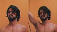 Apenas de sunga, Rodrigo Simas pega firme na malhação e ostenta corpo atlético em local inusitado: “Não é fácil” - Reprodução/Instagram